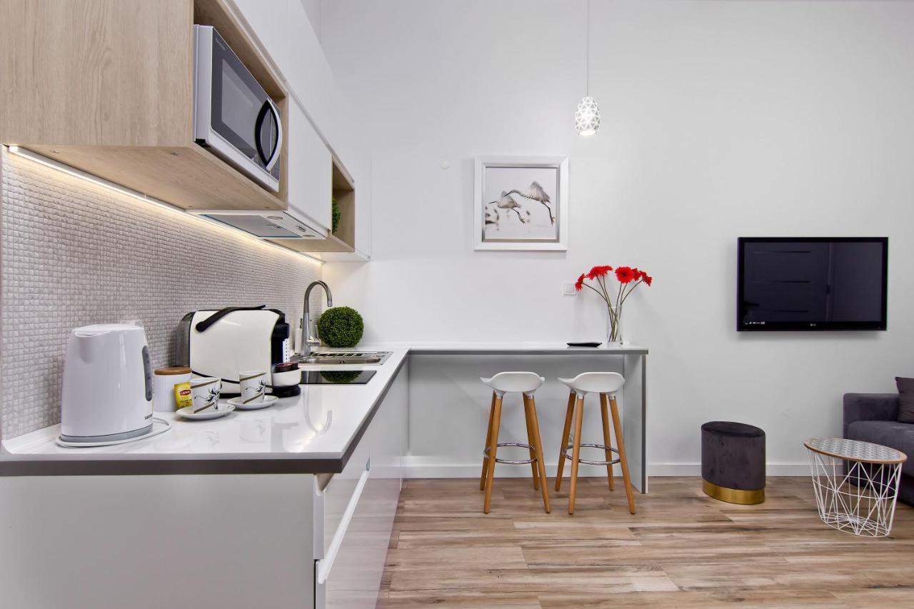 Apartament Bialy Z Jacuzzi Cracovie Extérieur photo