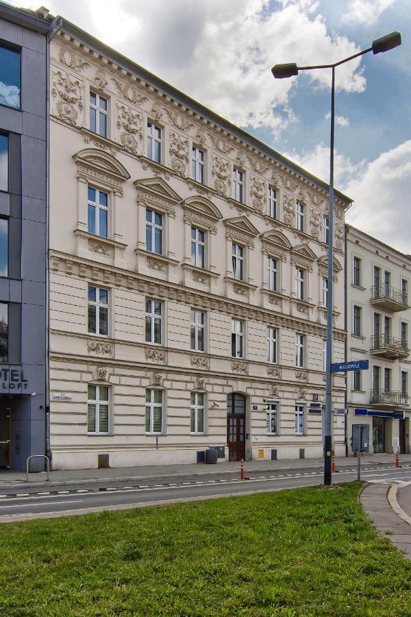 Apartament Bialy Z Jacuzzi Cracovie Extérieur photo